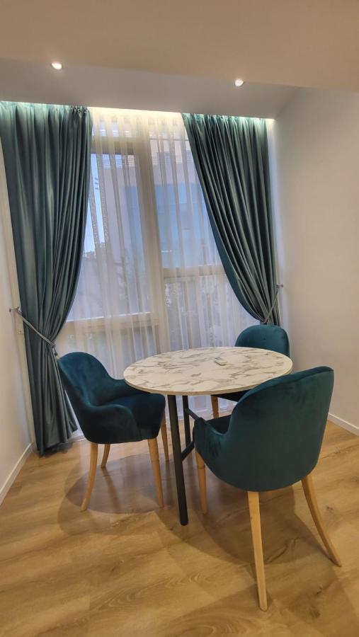 Karanxha'S Room Тирана Экстерьер фото